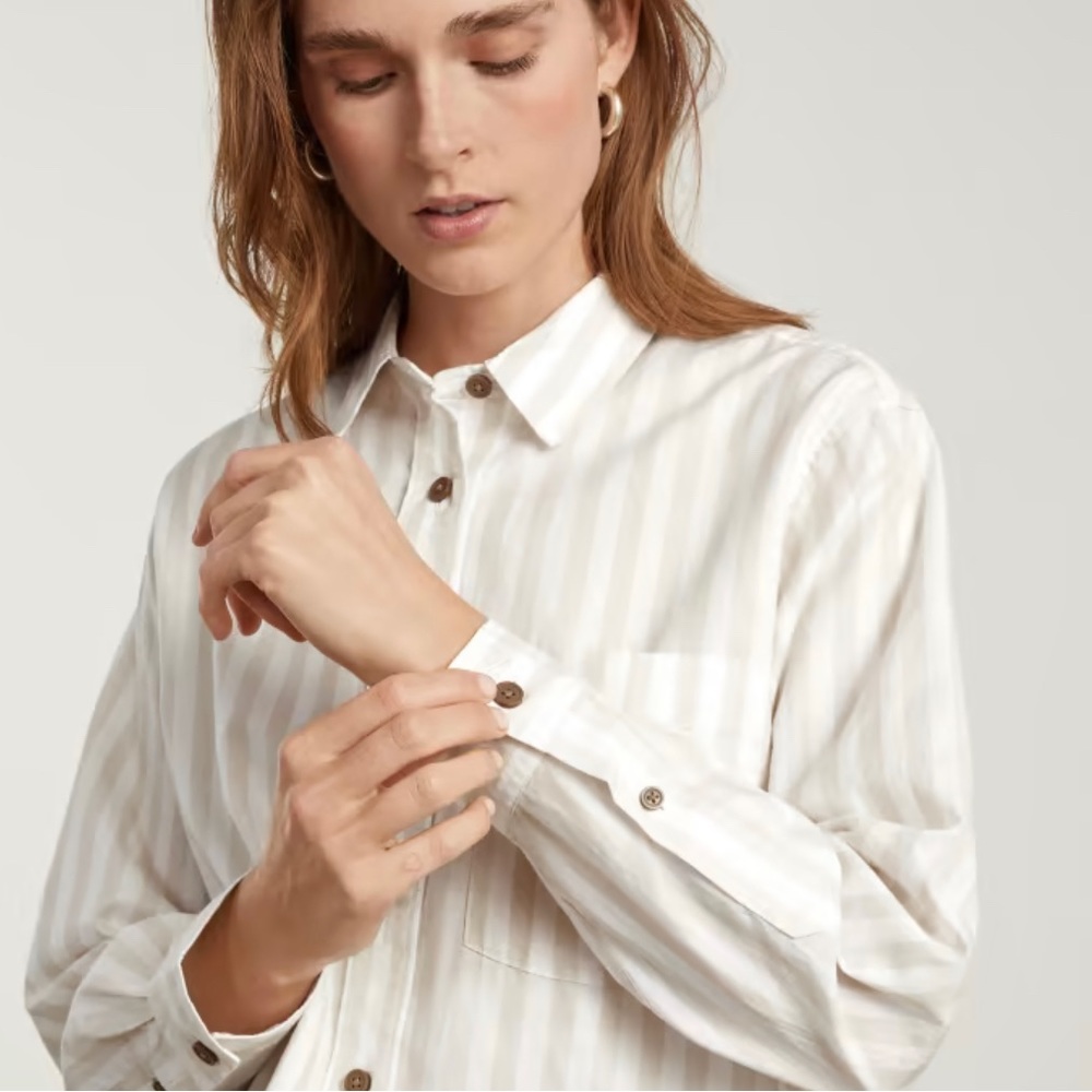 Everlane “The Way Short Shirt”